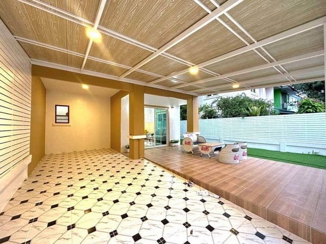 พฤกษา30 ถ.บ้านกล้วย-ไทรน้อย  ขาย ทาวน์เฮ้าส์ 2 ชั้น  ตกแต่งใหม่หมดทั้งหลัง