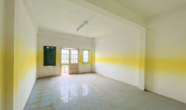 ขายอาคารพาณิชย์  อำเภอเมืองลพบุรี  ลพบุรี (PKK04-04791)