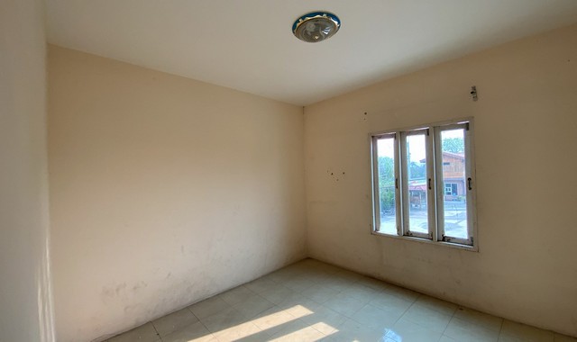 ขายอาคารพาณิชย์  อำเภอชัยบาดาล  ลพบุรี (PKK04-05562)