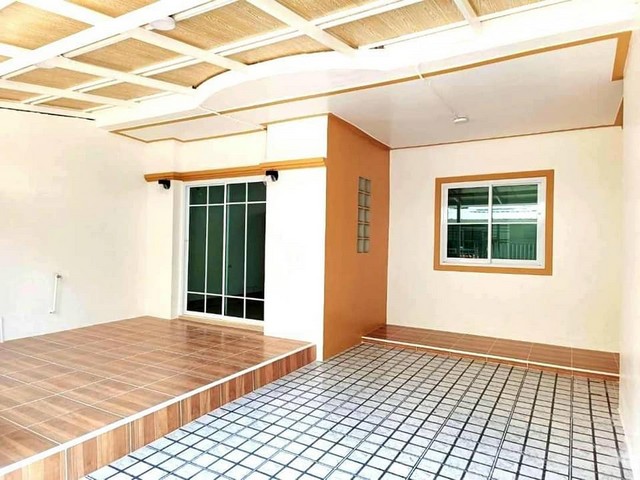 หมู่บ้านบัวทอง 4 บ้านกล้วย-ไทรน้อย ปรับปรุงใหม่ พร้อมอยู่  เปิดทำเลดีต้นสายรถตู้