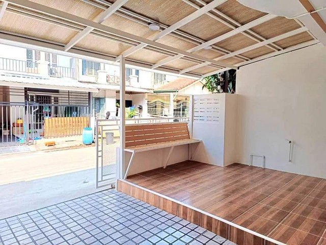 หมู่บ้านบัวทอง 4 บ้านกล้วย-ไทรน้อย ปรับปรุงใหม่ พร้อมอยู่  เปิดทำเลดีต้นสายรถตู้