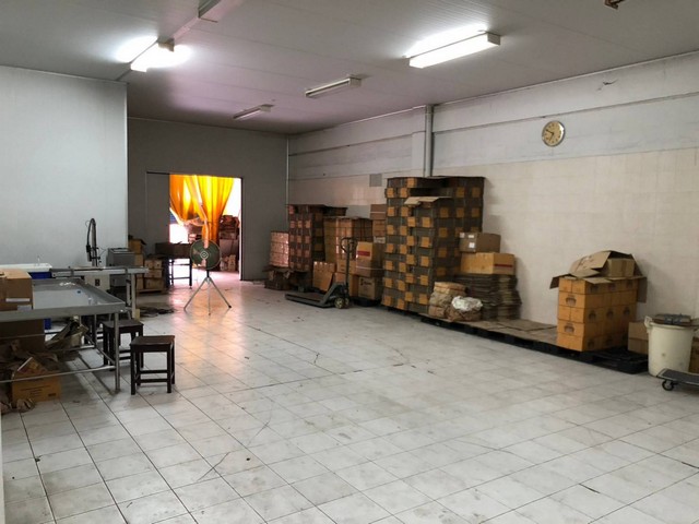 ขายโรงงาน มินิแฟคตอรี่ โครงการ หมื่นทรัพย์แลนด์ เนื้อที่ 80 ตร.วา  อ.เมือง จ.สมุทรสาคร   ZW265