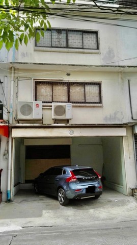 ขายอาคารพาณิชย์  :        พัฒนาการ 39 กรุงเทพมหานคร