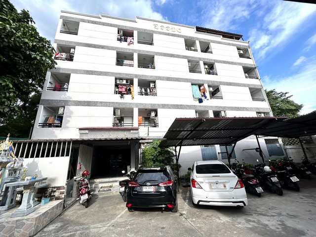 R1 ที่ดิน พร้อมอพาร์ตเม้นต์ รัชดา 42 ใกล้ BTS สถานีรัชโยธิน