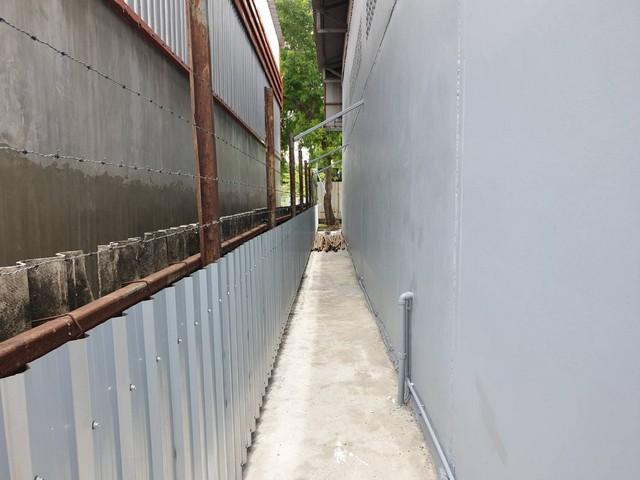 ให้เช่าโกดังพร้อมออฟฟิศ 500 ตรม. สุขาภิบาล 5 ห้าแยกวัชรพล เหมาะสำหรับเก็บสินค้าหรือเป็นจุดกระจายสินค้า ทำเลดีมาก ใกล้ทางด่วน