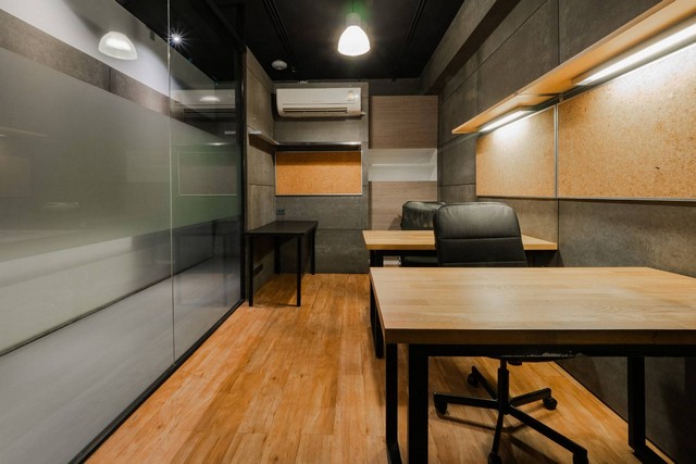 ให้เช่าพื้นที่สำนักงาน 116 ตร.ม.ย่านทองหล่อ ใกล้BTSทองหล่อ ,ท่าเรือทองหล่อ