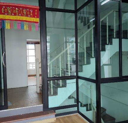  ให้เช่าทาวโฮม 3.5 ชั้น  บ้านกลางเมือง โยธินพัฒนา ที่ตั้งซ.ประดิษฐมนูธรรม 19