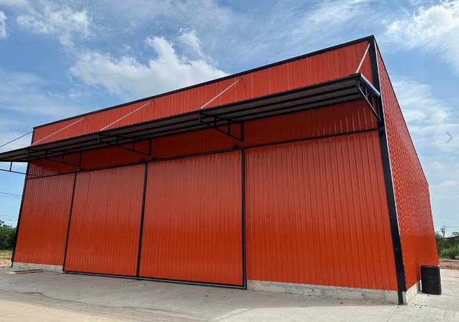  ให้เช่าโกดัง 400 ตรม ถนนหลวงแพ่ง ย่านลาดกระบัง ฉะเชิงเทรา