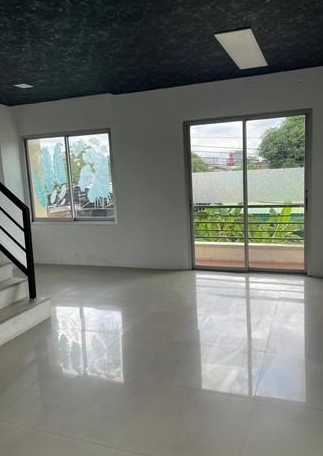 ให้เช่าอาคาร3 ชั้น โครงการมารีน่าโฮม ย่านเลียบด่วนรามอินทรา ถนนคลองลำเจียง บึงกุ่ม 