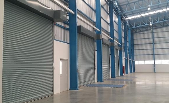 ให้เช่าโกดัง 2,880 ตรม. บางนา กม 19 ถนนคลองส่งน้ำ บางนาตราด กม19 