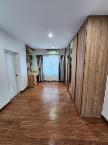 ขายทาวน์โฮม 3 ชั้นหลังมุม3 ห้องนอน 4 ห้องน้ำ  เหม่งจ๋าย ลาดพร้าว 80 ใกล้ทางด่วน เลียบด่วน เข้าออกได้ทั้งลาดพร้าว 80 