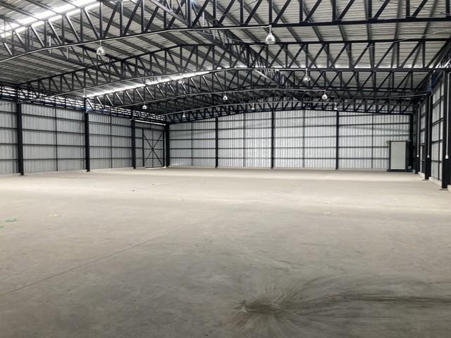 ให้เช่าโกดังสร้างใหม่ มีหลายขนาด ย่านลาดกระบังถนนพัฒนาชนบท3  เขตลาดกระบัง