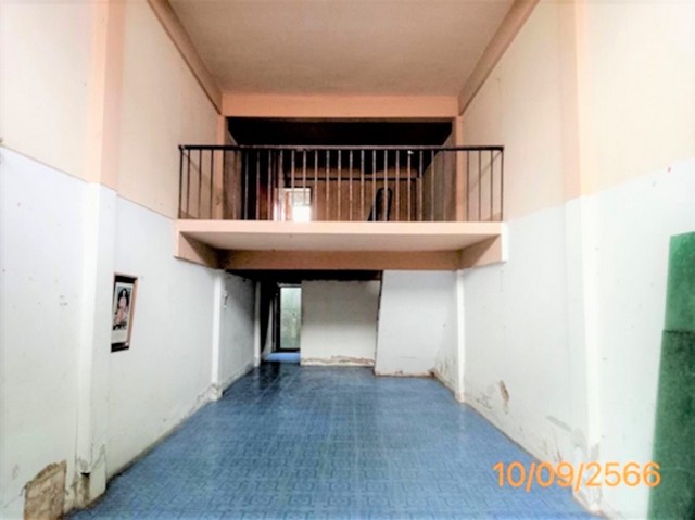 ขายอาคารพาณิชย์ใกล้ เทสโก้ โลตัสเอ็กซ์เพรส ตลาดสำเภาทอง อ.เมือง จ.สุราษฎร์ธานี PKK04-05820