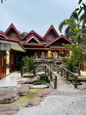 ขายที่ดินพร้อมสิ่งปลูกสร้าง ขนาด 9 ไร่ 2งาน 72 ตร.วา ตัวบ้านทรงไทยไม้ประดู่ อ.เมือง จ.หนองคาย
