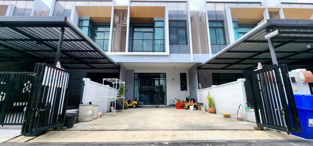 Townhome โมทาวน์ ไลท์ ชัยพฤกษ์ 24 ตาราง.วา 0 ngan 0 Rai 0 Bedroom ใกล้กับ ใกล้เดอะคริสตัล เพียวเพลส ตลาดสมบัติบุรี ตลาดบางบัวทองเทศบาลบางบัวทอง H O T! นนทบุรี   