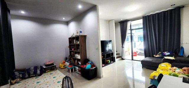 Townhome โมทาวน์ ไลท์ ชัยพฤกษ์ 24 ตาราง.วา 0 ngan 0 Rai 0 Bedroom ใกล้กับ ใกล้เดอะคริสตัล เพียวเพลส ตลาดสมบัติบุรี ตลาดบางบัวทองเทศบาลบางบัวทอง H O T! นนทบุรี   