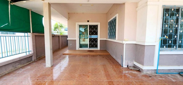 Townhome ม.บ้านอิงสวน อ.สามชุก จ.สุพรรณบุรี 2ห้องนอน1ห้องน้ำ 1200000 - ใกล้ ใกล้แหล่งชุมชนมากมาย เยื้องมหาวิทยาลัยราชมงคลจังหวัดสุพรรณบุรีใกล้เพียงแค่เดินถึง ใกล้ตลาดศรีประจันต์ ใกล้วัดสามชุก ใกล้โลตัส ใกล้ศูนย์ราชการ ใกล้ตลาดปากคลอง ใกล้วัดบางขวาก ใกล้ตล