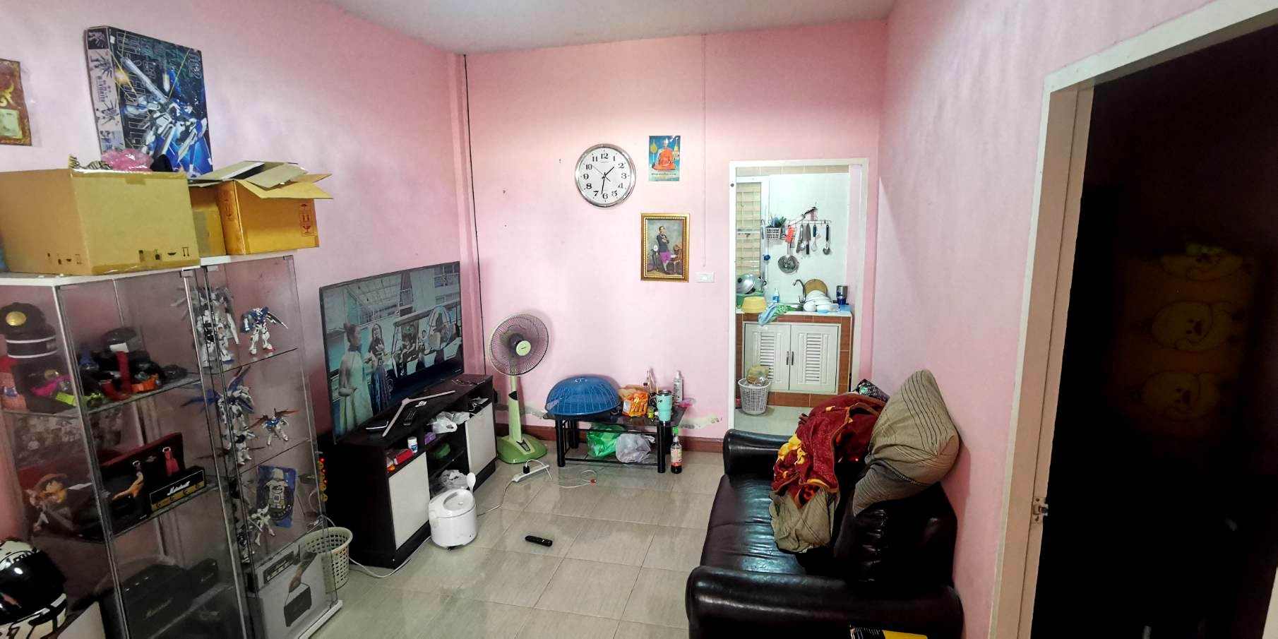 ทาวน์เฮาส์ บีเคลัคกี้โฮม 1 2Bedroom 21 ตร.ว. 1500000 - ใกล้ ใกล้เทศบาลตำบลอุทัย ตลาดอุทัย สถานีตำรวจอุทัย สวนอุตสาหกรรมนิคมโรจนะ 2 และ 3 โรงงานอิชิตัน โลตัสอุทัย ธนาคารออมสินสาขาอุทัย อยู่ในแหล่งชุมชน การเดินทางสะดวก ใกล้ถนนอุทัย-ภาชี (ทาวน์เฮ้าส์มือสอง) 