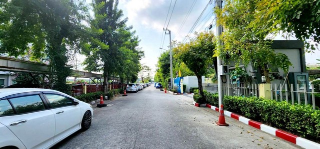 CONDO เดอะคิทท์ แจ้งวัฒนะ The Kith Chaengwattana 1BEDROOM1BR 33ตารางเมตร 1200000 บาท. ใกล้ ใกล้รถไฟฟ้าสายสีชมพู(มีนบุรี-แคราย)สถานีปากเกร็ดเพียง 300เมตร ใกล้เซ็นทรัลแจ้งวัฒนะ ใกล้ทางด่วนสายบางปะอิน-ปากเกร็ด ทางด่วนพิเศษศรีรัช ศูนย์ราชการแจ้งวัฒนะ ห้าแยกปา