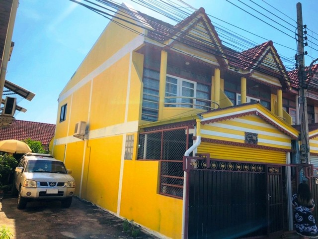 townhome ทาวน์เฮ้าส์เพชรบุรี 0 Rai 0 NGAN 32 ตาราง.วา 0 BEDROOM 2700000 BAHT สภาพดี เพชรบุรี   