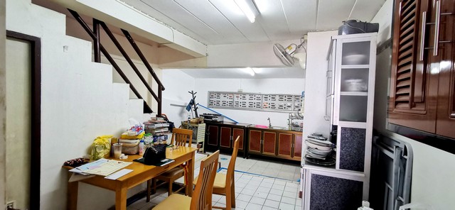 อาคาร ธันยพฤกษ์คลอง 7 1990000 BAHT. 4 BR ใหญ่ 0 Rai 0 ngan 16 ตาราง.วา   BIG SURPRISE ปทุมธานี   