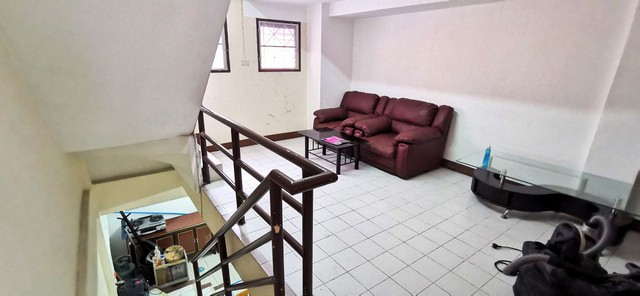 อาคาร ธันยพฤกษ์คลอง 7 1990000 BAHT. 4 BR ใหญ่ 0 Rai 0 ngan 16 ตาราง.วา   BIG SURPRISE ปทุมธานี   