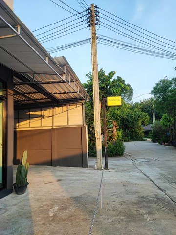 ขายด่วน ทาวน์เฮาส์สไตล์โมเดิร์น บ้านเดอะเพอร์เฟค วิลล์ ถนนชากดาวเรือง ซอยเจริญทรัพย์ 1 แยกจากถนนสุขุมวิท ปลวกแดง 