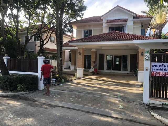 บ้านโครงการพร็อพเพอร์ตี้เพอร์เฟค มบ.มณีรินทร์ เลคแอนด์พาร์ค มบ.มณีรินทร์ สาธารณูปโภคครบครัน 97 วา 3นอน3น้ำพร็อพเพอร์ตี้เพอร์เฟค บ้านเดี่ยวสองชั้น 3นอน 3น้ำ  มณีรินทร์ 2ชั้น   97 วา ต.บางคูวัด อ.เมือง ปทุมธานี 0968821857