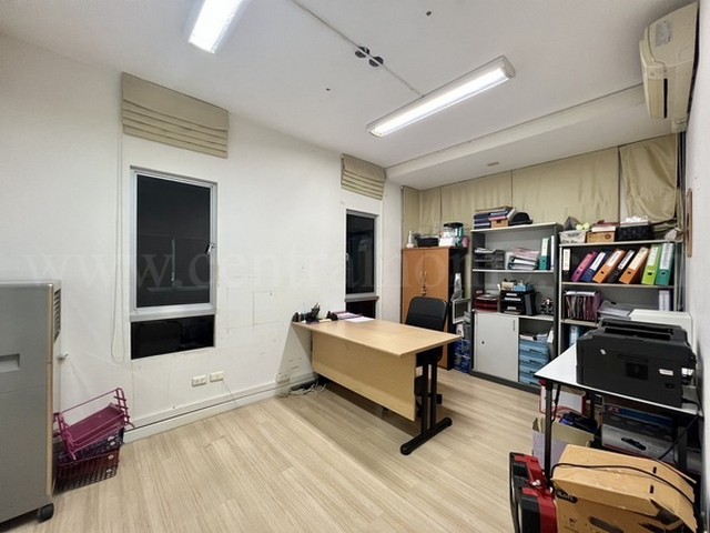 R1 ทาวน์โฮม 3 ชั้น บ้านใหม่ รามอินทรา-คู้บอน พร้อมสำนักงาน ใกล้ แฟชั่นไอส์แลนด์
