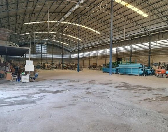 ขายโรงงานผลิตชิ้นงานพลาสติกและรีไซเคิล  ประชาอุทิศ 90 บางขุนเทียนชายทะเล25  เนื้อที่ 6 ไร่ กว่า 