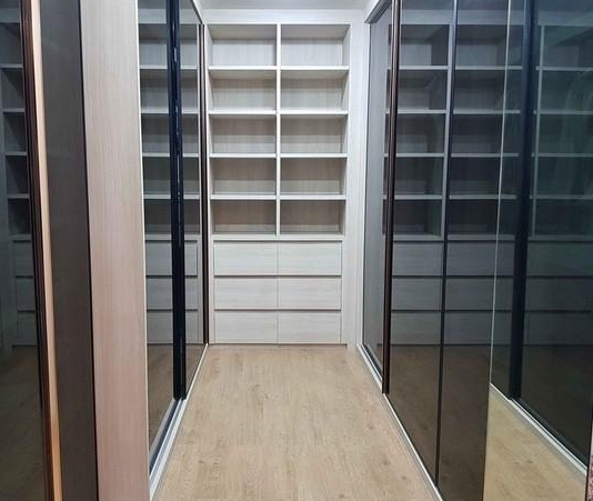 ให้เช่าและขายบ้านเดี่ยว4ชั้น โครงการATRIA อารีย์-อินทามระ ถนนสุทธิสารวินิจฉัย ใกล้BTSสะพานควาย