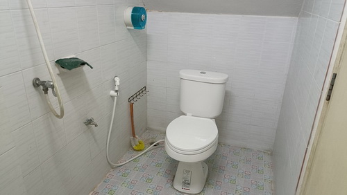 ขายอาคารพาณิชย์ 2 ชั้นครึ่ง 23.1 ตรว ตกแต่งใหม่ พร้อมเข้าอยู่ พื้นที่ใช้สอย 176 ตรม. หน้ากว้าง 4 เมตร ลึก 22 เมตร ใกล้สี่แยกเสาไห้