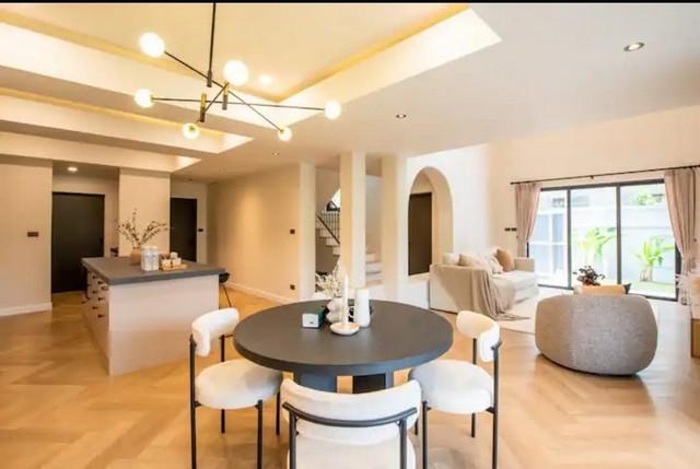 ให้เช่าบ้านเดี่ยว3ชั้น350 ตรม. ย่านสุขุมวิท71 ปรีดีพนมยงค์ 14 หลังมุม Fully Furnished