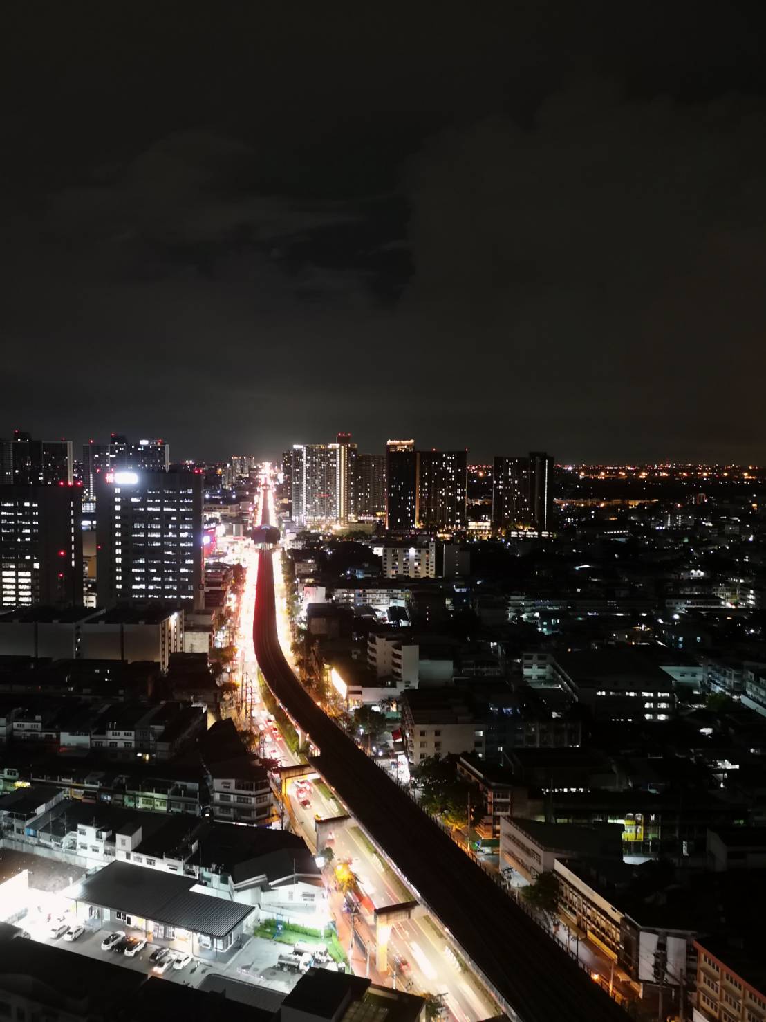 ขายด่วน คอนโด Bangkok Horizon ทำเลเกรด Aห่างจากmRTภาษีเจริญ เพียง650 เมตรรบกวน