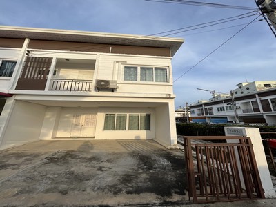 ขายถูกมาก!! ทาวน์โฮม 2 ชั้น หมู่บ้านร่มไม้ โรจนะ (Baan Rom Mai Rojana) ตรงข้ามนิคมโรจนะ!!