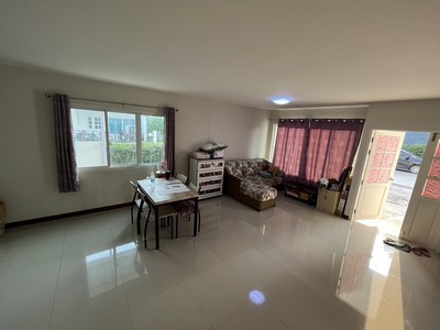 ขายถูกมาก!! ทาวน์โฮม 2 ชั้น หมู่บ้านร่มไม้ โรจนะ (Baan Rom Mai Rojana) ตรงข้ามนิคมโรจนะ!!