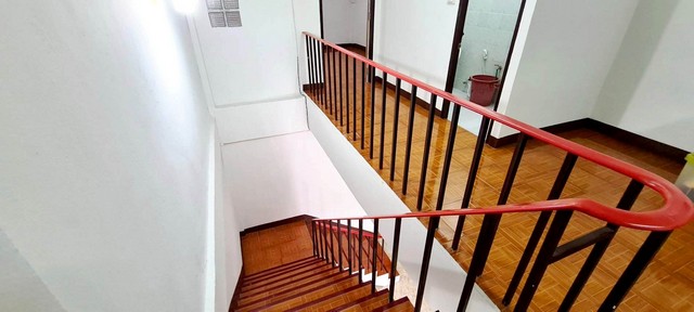 อาคารพาณิชย์ฯ - 2BEDROOM2ห้องน้ำ พื้นที่ 22 ตร.ว. 0 งาน 0 RAI 9900000 THAI BAHT   ราคาดี