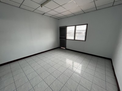 ปล่อยเช่าราคาถูกที่สุด!! ตึกแถว 4 ชั้น ถนนเพชรเกษม ซอยสนามมวยอ้อมน้อย (เวทีมวยสยามอ้อมน้อย) หมู่บ้านดำรงวิลล่า เหมาะทำกิจการ