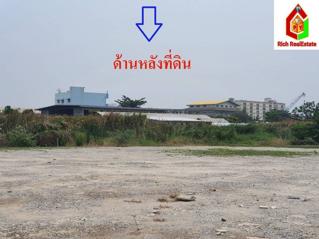 ขายถูกที่ดินสี่เหลี่ยมผืนผ้า ถนนเฉลิมพระเกียรติ ร.9 ซอย 28 แยก18 จากถนนใหญ่เพียง 500 เมตร เนื้อที่ 365ตรว. ทำเลดี แหล่งชุมชน ใกล้สวนหลวง ร.9