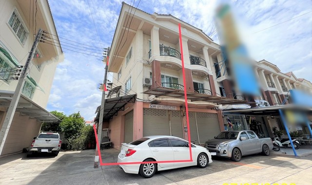 ขายอาคารพาณิชย์  หมู่บ้านกิตติยาซิตี้  สมุทรสาคร (PKK04-05915)