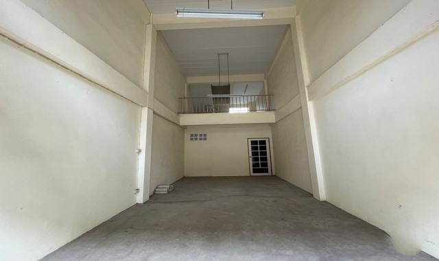 ขายอาคารพาณิชย์  อำเภอกระทุ่มแบน  สมุทรสาคร (PKK04-05838)