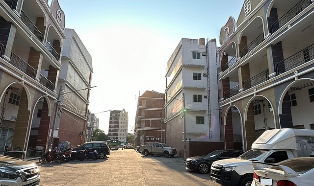 ขายอาคารพาณิชย์  หมู่บ้านทิวลิป สแควร์  สมุทรสาคร (PKK04-05372)