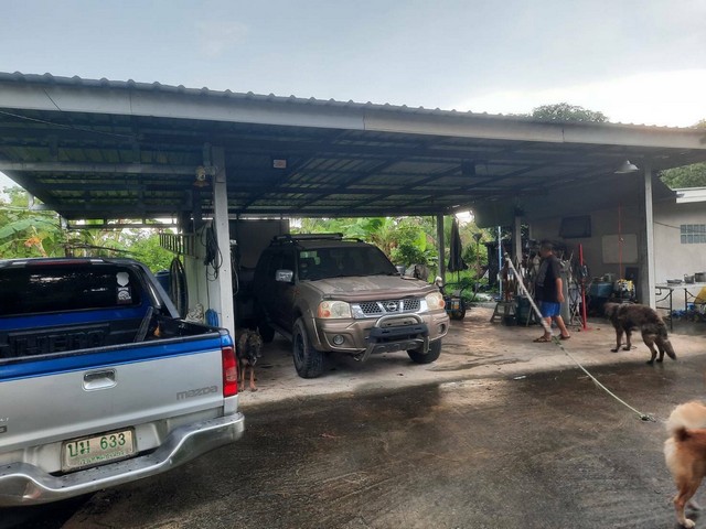 ขายที่ดินพร้อมบ้าน เนื้อที่ 1 ไร่ 2 งาน มีรั้วรอบขอบชิด บ้านนา นครนายก