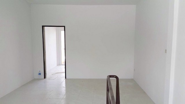 ขายตึกพร้อมผู้เช่า ประตูน้ำขอนแก่น ถ.มิตรภาพ ตำบลเมืองเก่า อำเภอเมืองขอนแก่น จังหวัดขอนแก่น