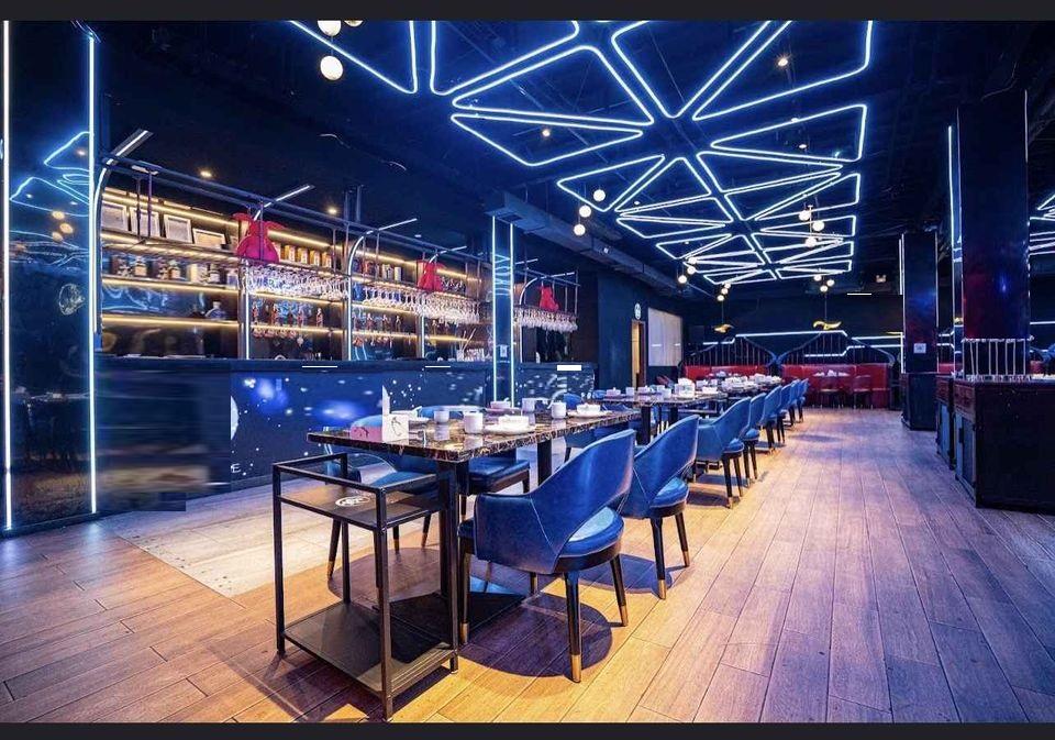 BH2480 ให้เช่าอาคารติดถนนใหญ่ย่านรัชดา สุทธิสารสามารถเปิดร้านอาหารได้ พร้อมที่จอดรถกว้างขวาง  *** มีค่าเซ้งอุปกรณ์และส่วนตกแต่งนัดคุยได้ ***