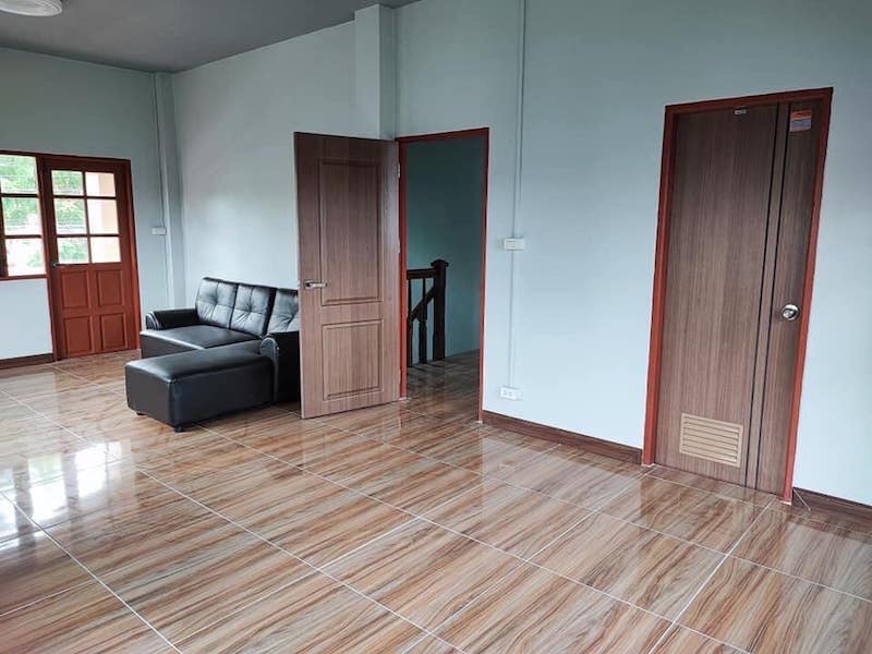 BH2477 ให้เช่าบ้านเดี่ยว 2ชั้น โครงการ มณีรินทร์ เลค แอนด์ ลากูน โซนบี ของ Property Perfect ใกล้ทางด่วนบางพูน  ตำบลบ้านกลาง