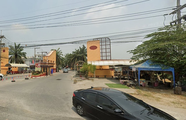  บ้านสร้าง วังน้อย เดอะ เบสท์ ม.ยิ่งรวย 2เช่าทาวน์โฮม 2 ชั้น1ตรว. 3นอน 2น้ำ 2จอดรถ 2แอร์ ตลาดสี่ขวาพัฒนา