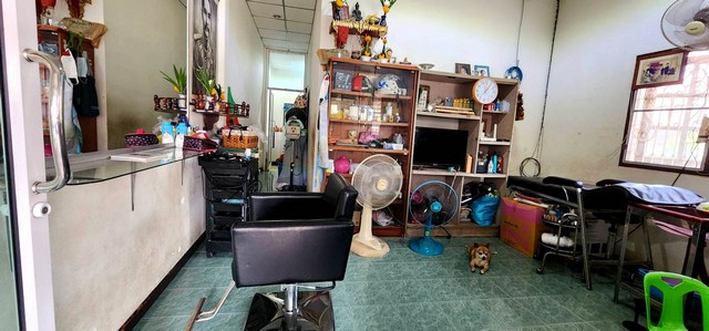 ทาวน์เฮาส์ พานหิน 5 790000 บ. 1 BEDROOM 27 ตร.ว. 0 งาน 0 ไร่ ไม่ไกลจาก ใกล้แหล่งชุมชนมากมายใกล้นิคมอุตสาหกรรม 304 ปราจีนบุรี  มีร้านอาหารมากมาย บิ๊กซี โลตัส เซเว่น ใกล้บ้านเอื้ออาทรท่าตูม สำนักสงฆ์พุทธมาลัย โรงแรม รีสอร์ทมากมาย การเดินทางสะดวก เข้าออกได้ห