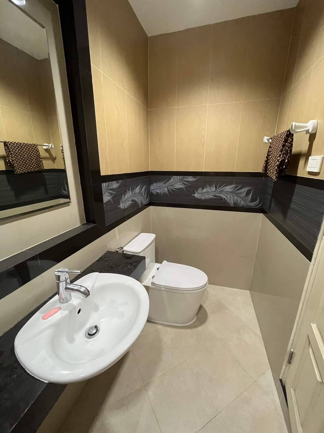 รหัสทรัพย์ R2877 ให้เช่า อาคารพาณิชย์ 3.5 ชั้น ซอยพระราม 3 บางคอแหลม ใกล้เทอมินอล 21