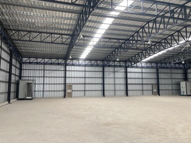 ให้เช่าโกดัง สร้างใหม่ ย่านลาดกระบัง ถนนพัฒนาชนบท 3 รปภ.24 ชั่วโมง